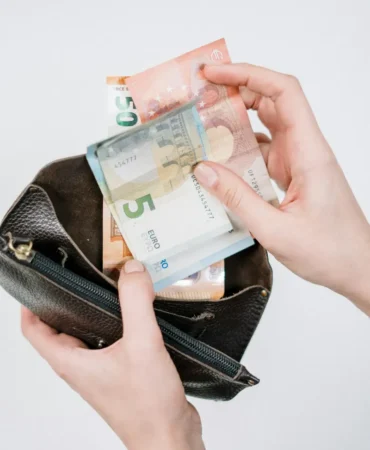 Altın Fiyatları Yeniden Yükselişe Geçti