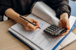 OCC, American Express'e 350 Milyon Dolar Ceza ve Durdurma Emri Verdi